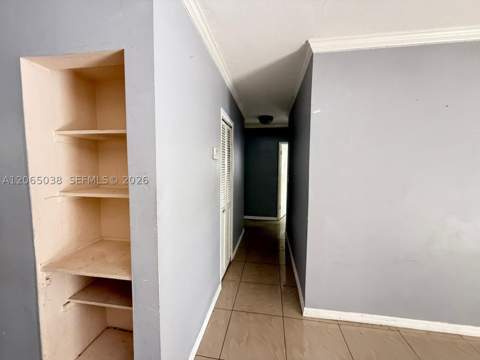 951 NE 157th Ter, North Miami Beach FL - photo 9 of 12