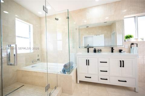 1046 NE 17th Ter, Homestead FL - photo 24 of 51