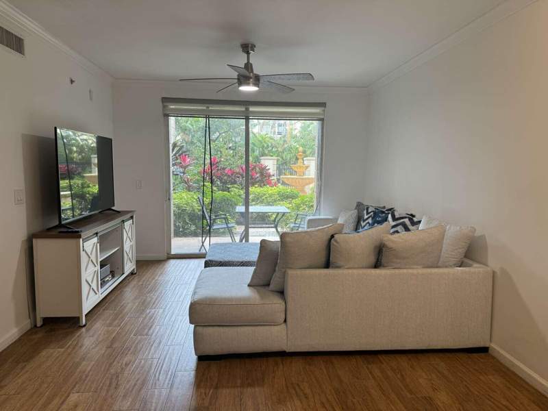 1 bedroom Condominium at 17125 N Bay Road 3102, Porto Bellagio, Sunny Isles Beach — photo 4