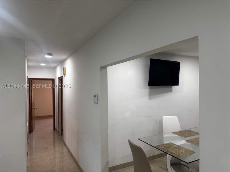 3 bedroom SingleFamilyResidence at 6010 SW 19 St, Tamiami Acres Plan 1, Miami — photo 5