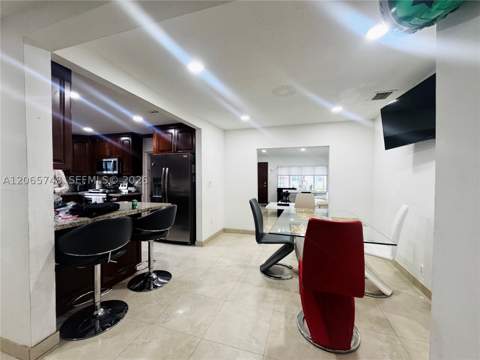 6010 SW 19 St, Miami FL - photo 7 of 60