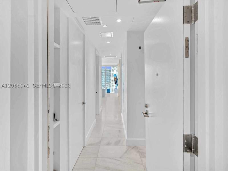 2 bedroom Condominium at 700 NE 26th Ter 3606, Escottonia Park, Miami — photo 2