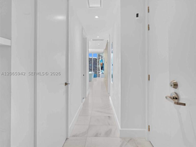 2 bedroom Condominium at 700 NE 26th Ter 3606, Escottonia Park, Miami — photo 3