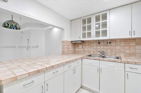 8050 NW 8th St 1110, Miami FL - photo 13 of 36