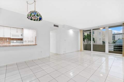 8050 NW 8th St 1110, Miami FL - photo 9 of 36