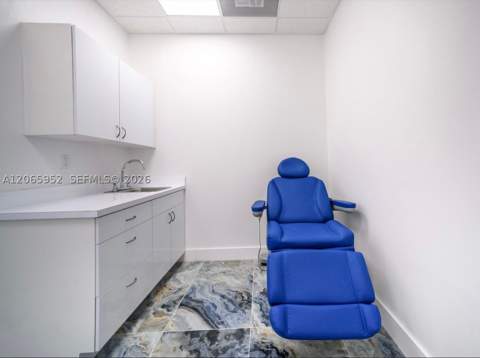 2920 NE 207th St 801, Aventura FL - photo 9 of 19
