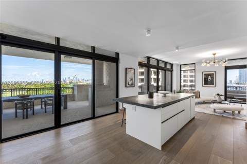7061 Fisher Island Dr 7061, Miami Beach FL - photo 19 of 60