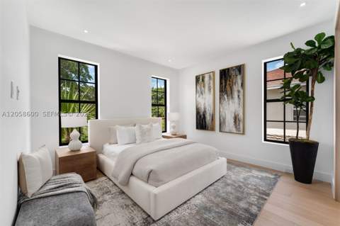 3372 Charles Ave, Miami FL - photo 12 of 18