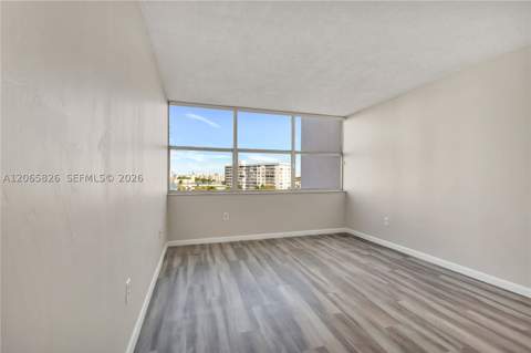 1300 NE Miami Gardens Dr 714E, Miami FL - photo 20 of 36