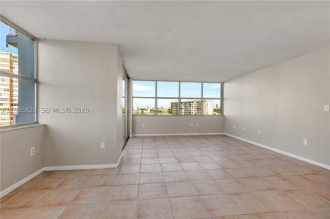 1300 NE Miami Gardens Dr 714E, Miami FL - photo 7 of 36