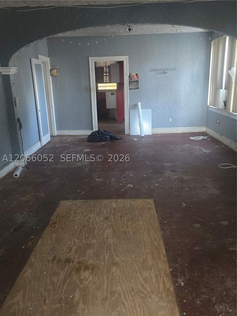 4 bedroom SingleFamilyResidence at 1368 NW 56th St, Orchard Villa, Miami — photo 2