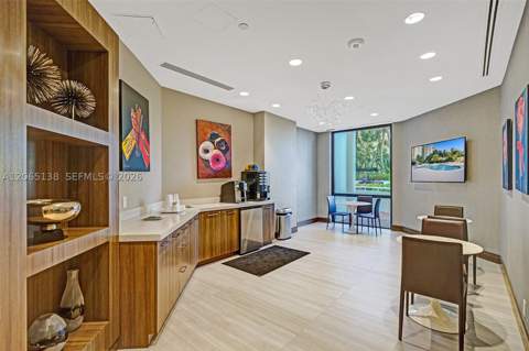 3000 Island Blvd 332, Aventura FL - photo 12 of 18
