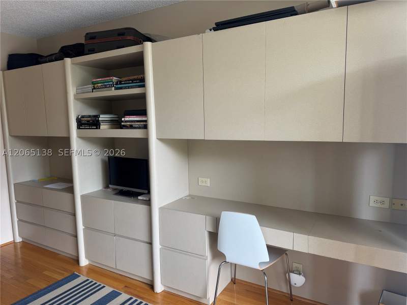 0 bedroom Condominium at 3000 Island Blvd 332, 3000 Isl Blvd Williams Is, Aventura — photo 4