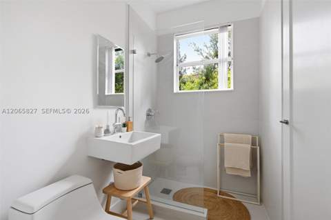 1525 Calais Dr, Miami Beach FL - photo 23 of 43