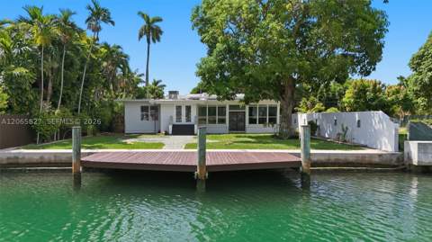 1525 Calais Dr, Miami Beach FL - photo 7 of 43