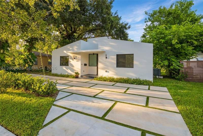 4 bedroom SingleFamilyResidence at 6421 SW 59th Ave, University Park, South Miami — photo 5