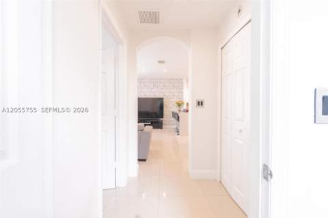 8526 NW 108th Ave 8526, Doral FL - photo 13 of 54