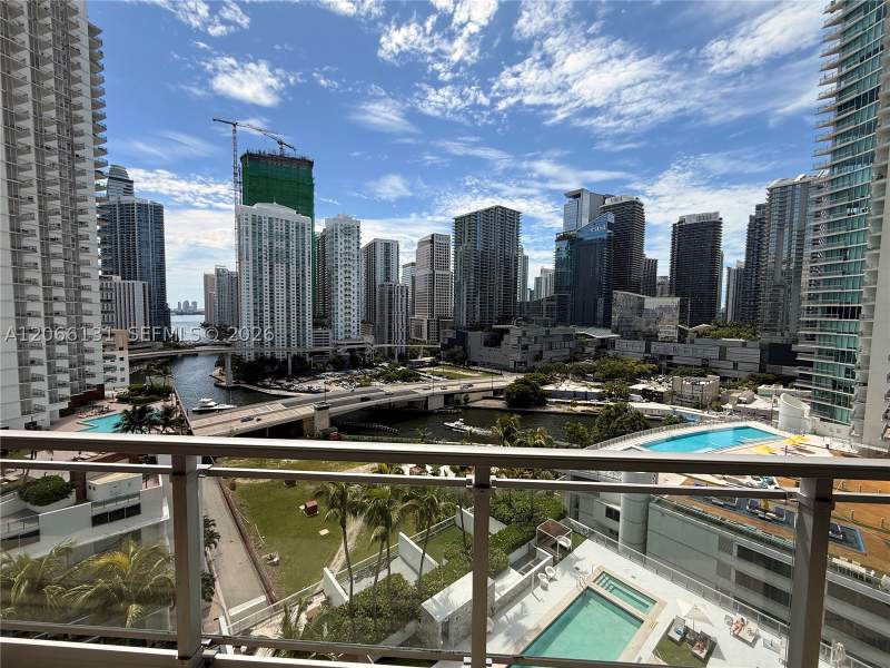 2 bedroom Condominium at 90 SW 3rd St 1801, Ivy Condo, Miami — photo 2