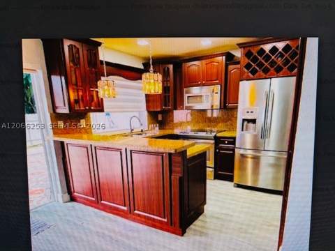 10311 SW 134th Ave, Miami FL - photo 10 of 14