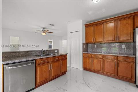 1720 NE 35 Avenue, Homestead FL - photo 10 of 44