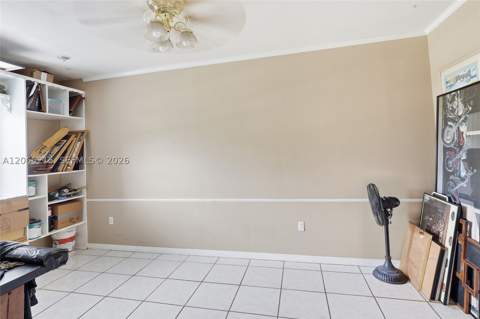 10235 Pan American Dr, Cutler Bay FL - photo 9 of 27