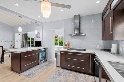 810 Venetia Ave, Coral Gables FL - photo 15 of 45