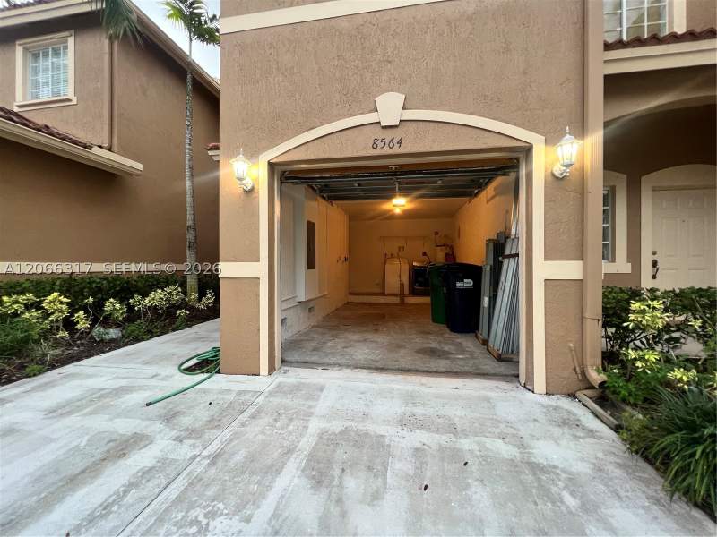 3 bedroom Townhouse at 8564 SW 214th Way, Santa Barbara, Cutler Bay — photo 4