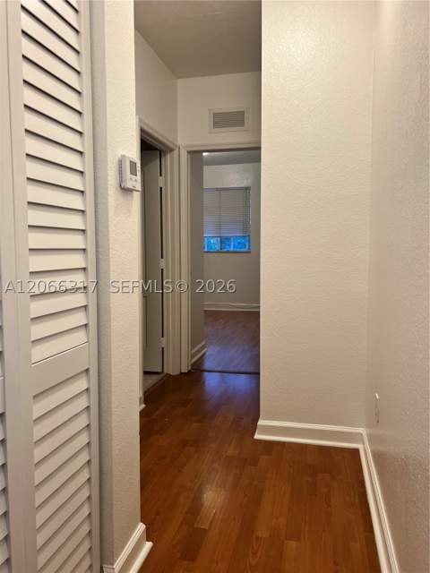 8564 SW 214th Way, Cutler Bay FL - photo 6 of 31