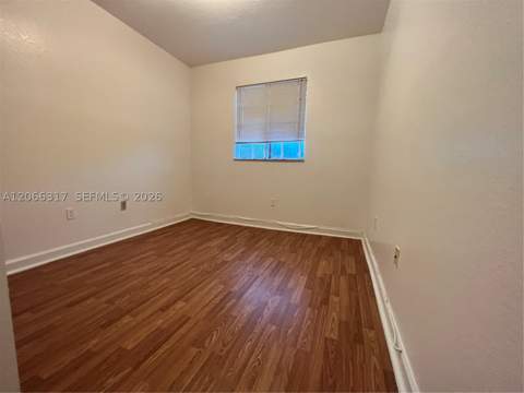 8564 SW 214th Way, Cutler Bay FL - photo 8 of 31