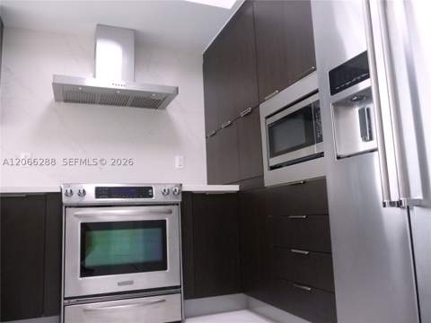 250 Sunny Isles Blvd 3-705, Sunny Isles Beach FL - photo 7 of 33