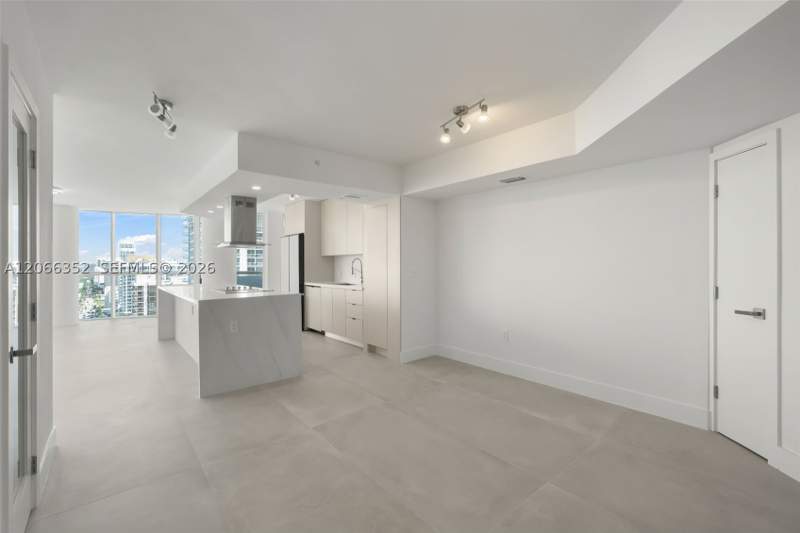 2 bedroom Condominium at 6301 Collins Ave 2307, La Gorce Palace Condo, Miami Beach — photo 2