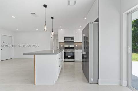 1500 NW 11th St, Homestead FL - photo 11 of 34