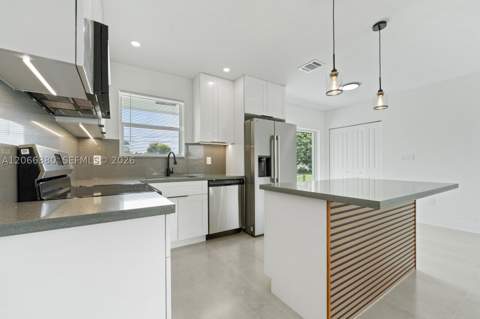 1500 NW 11th St, Homestead FL - photo 12 of 34