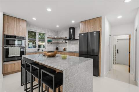16203 NW 82nd Pl, Miami Lakes FL - photo 20 of 43