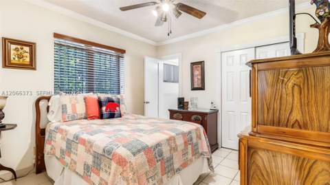 154 W 59th St, Hialeah FL - photo 15 of 40
