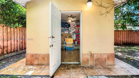 154 W 59th St, Hialeah FL - photo 21 of 40
