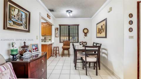 154 W 59th St, Hialeah FL - photo 6 of 40