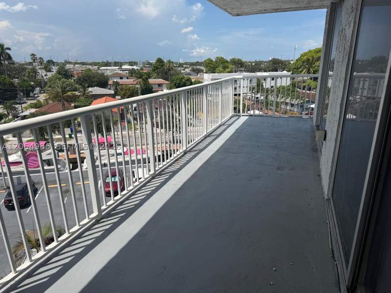 1 bedroom Condominium at 1800 NW 24th Ave 618, Isla Del Mar Condo, Miami — photo 3