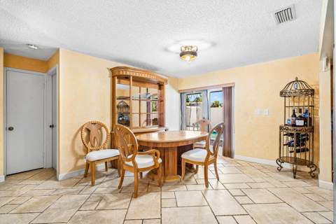 5811 SW 53rd Terrace, Davie FL - photo 10 of 41