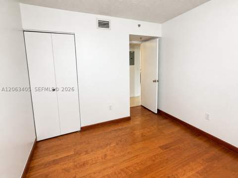 104 SW 9th St 1403, Miami FL - photo 13 of 27