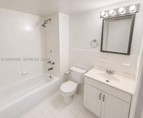 104 SW 9th St 1403, Miami FL - photo 15 of 27