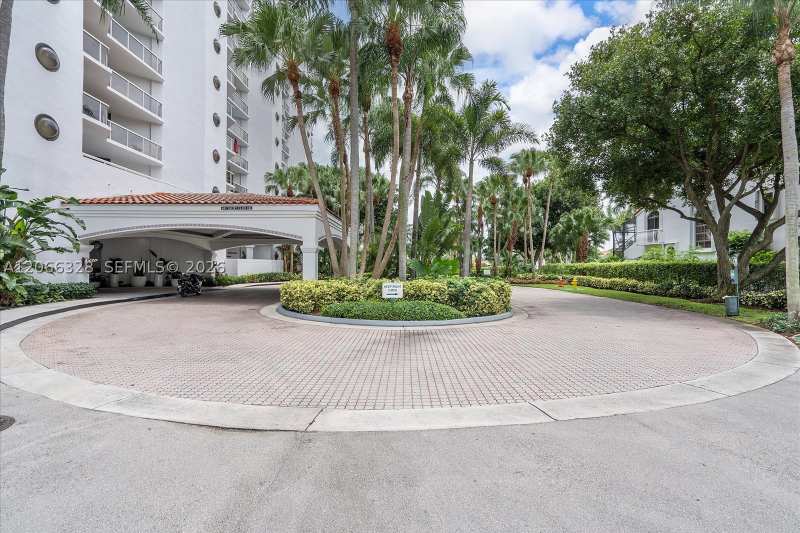 2 bedroom Condominium at 3610 Yacht Club Dr 1114, Portsview @ The Waterways, Aventura — photo 1