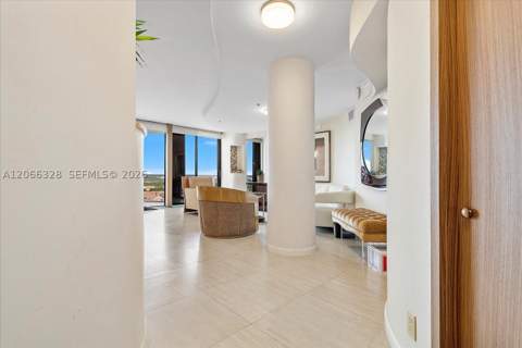 3610 Yacht Club Dr 1114, Aventura FL - photo 13 of 69