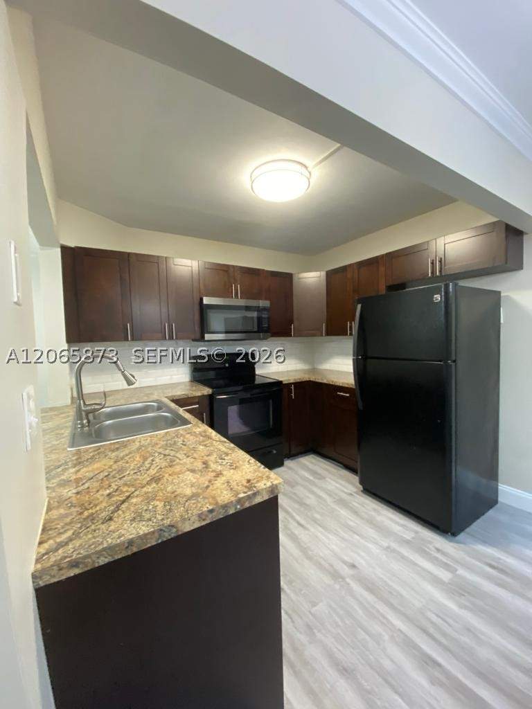 2 bedroom Condominium at 446 NE 210th Cir Ter 101-6A, Monterey Village-Two Cond, Miami — photo 3