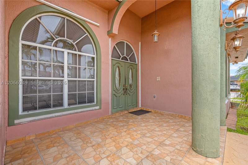 4 bedroom SingleFamilyResidence at 2204 SW 142nd Ct, P V C Estates, Miami — photo 3
