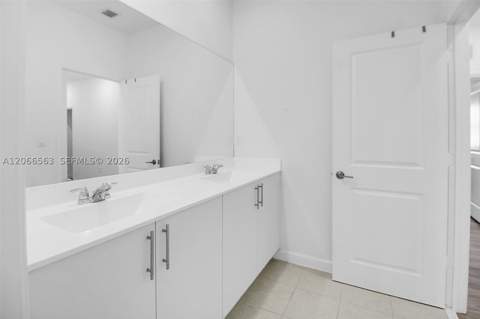 879 SE 26th Ter, Homestead FL - photo 15 of 43