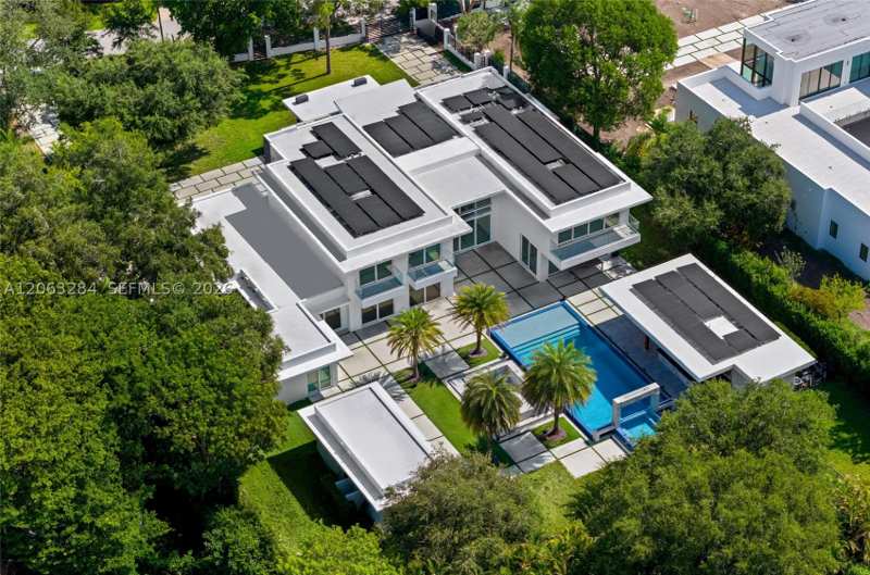 8 bedroom SingleFamilyResidence at 6300 Moss Ranch Rd, Ridgeline Estates, Pinecrest — photo 1