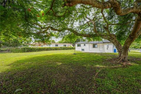 21421 SW 110th Ave, Cutler Bay FL - photo 11 of 27