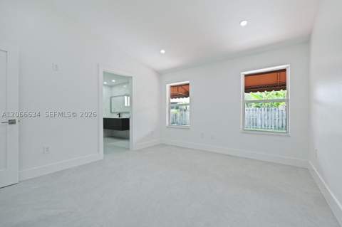 21505 SW 89th Path, Cutler Bay FL - photo 15 of 23