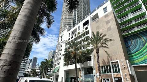 1750 N Bayshore Dr 2607, Miami FL - photo 18 of 22